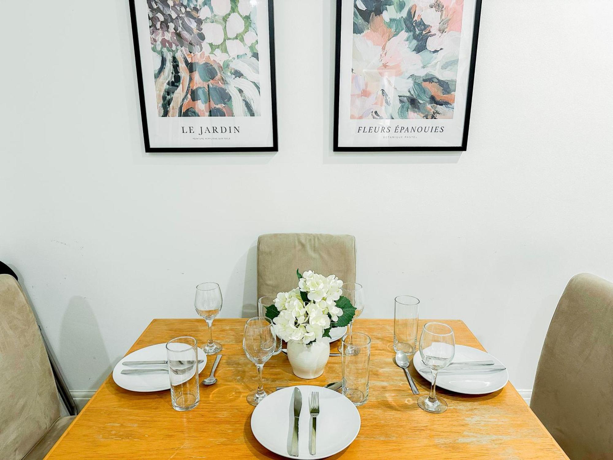 Lovely 3 Bedroom Maisonette With Private Roof Terrace In Hammersmith Londen Buitenkant foto